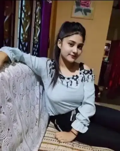 Escorts Service In Reiek